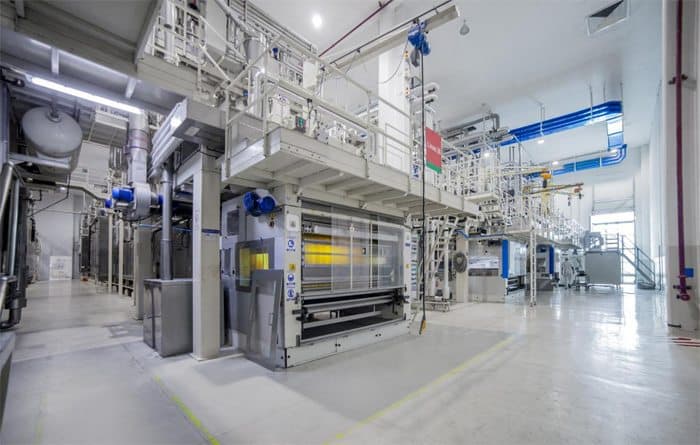 Food and Beverage Sector Machine Moving